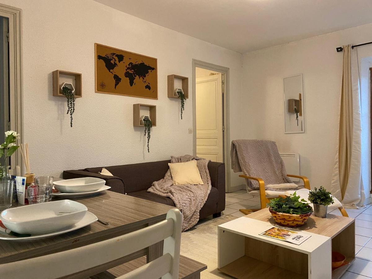 Au Pied De La Cite, T3 Au Calme Apartment การ์กาซอน ภายนอก รูปภาพ